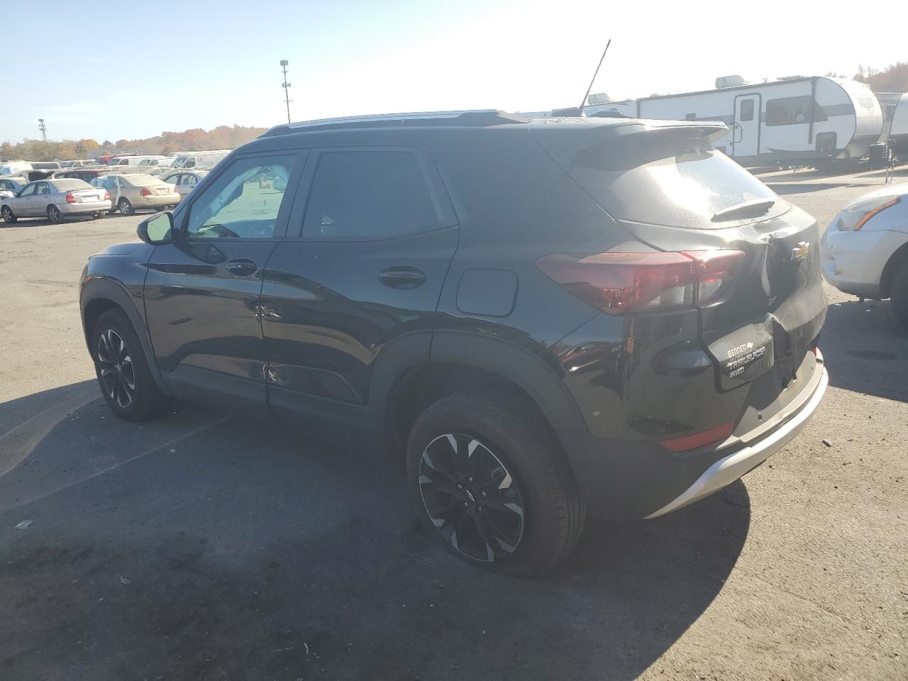 2022 Chevrolet TrailBlazer - Image 2