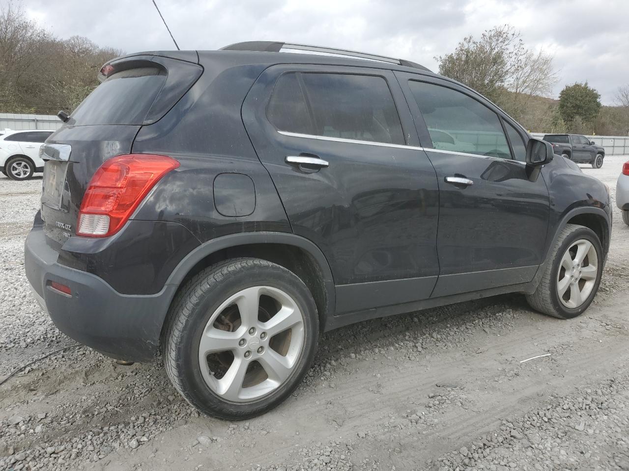 2015 Chevrolet Trax - Image 3
