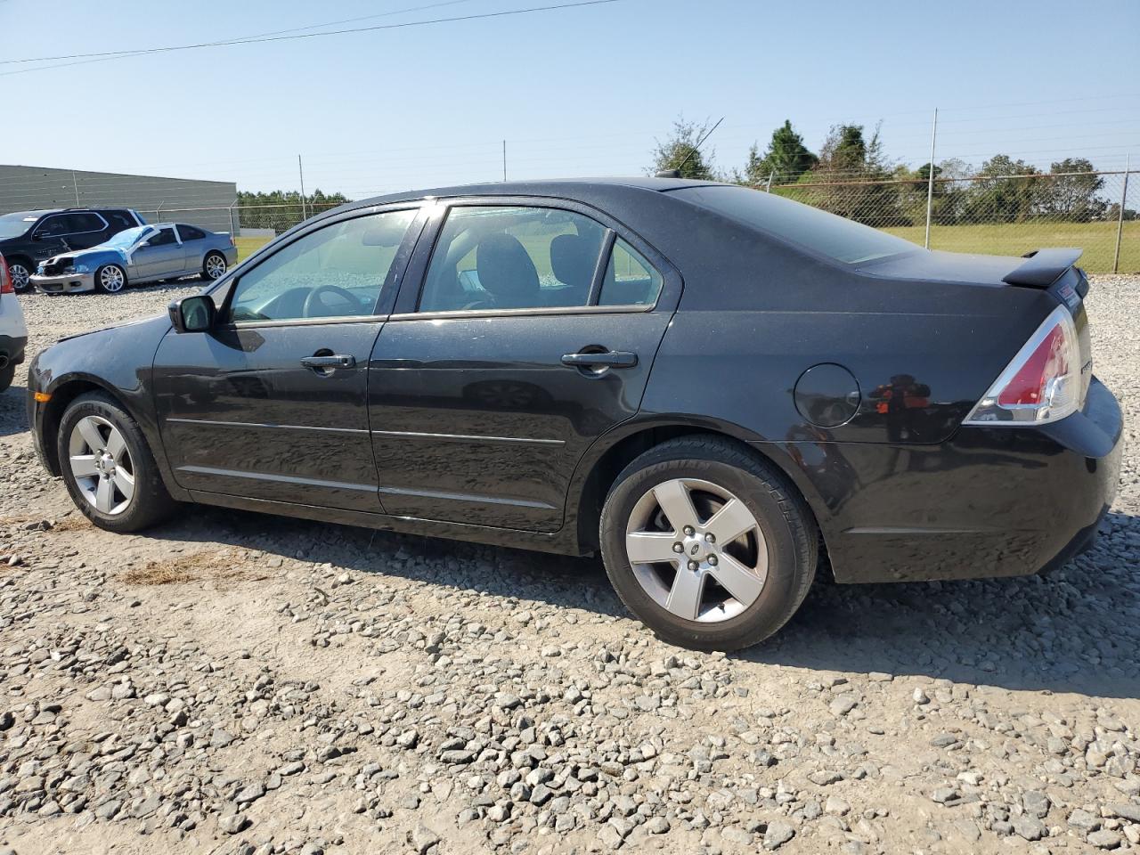 2009 Ford Fusion - Image 2
