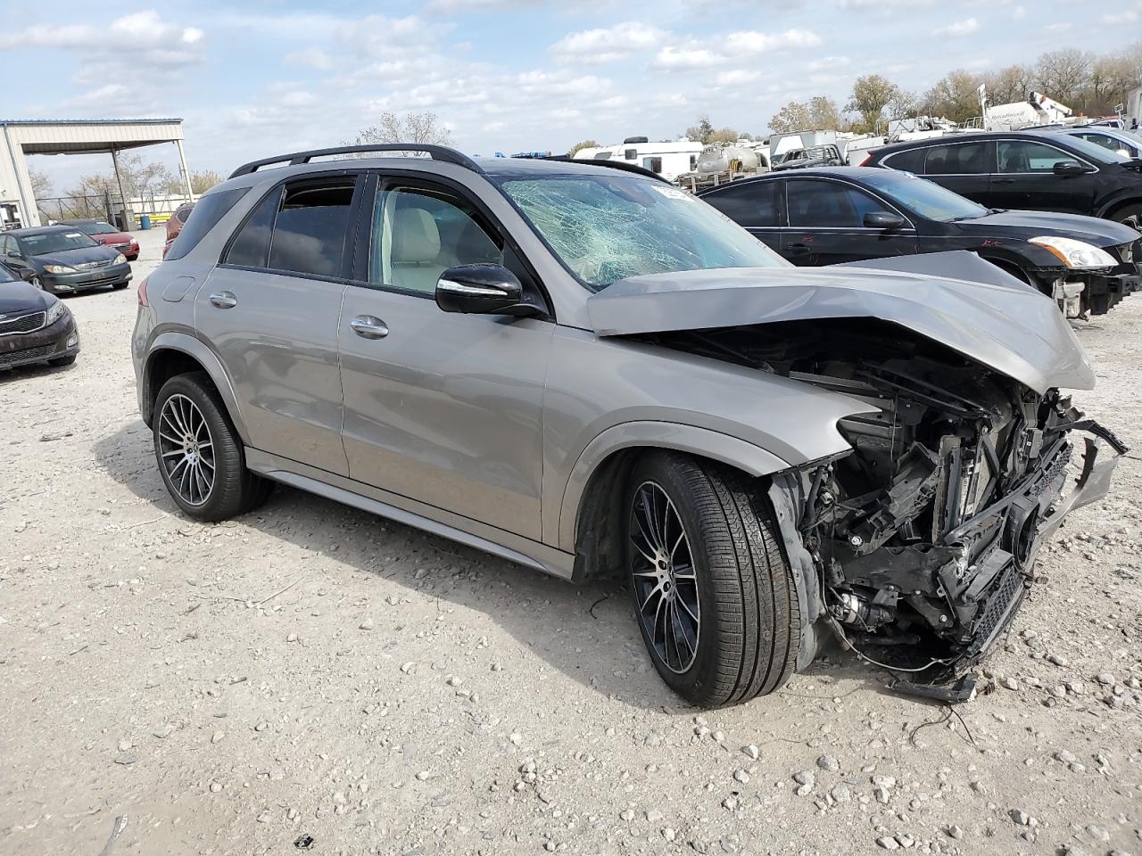 VIN 4JGFB5KB6NA773066 2022 MERCEDES-BENZ GLE-CLASS no.4