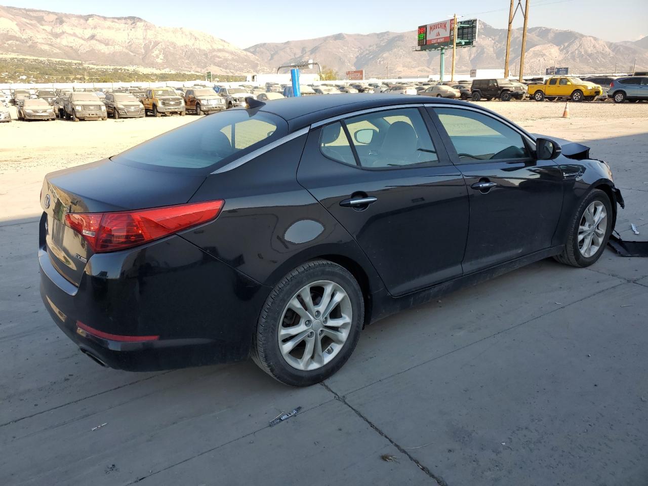 2012 Kia Optima - Image 3