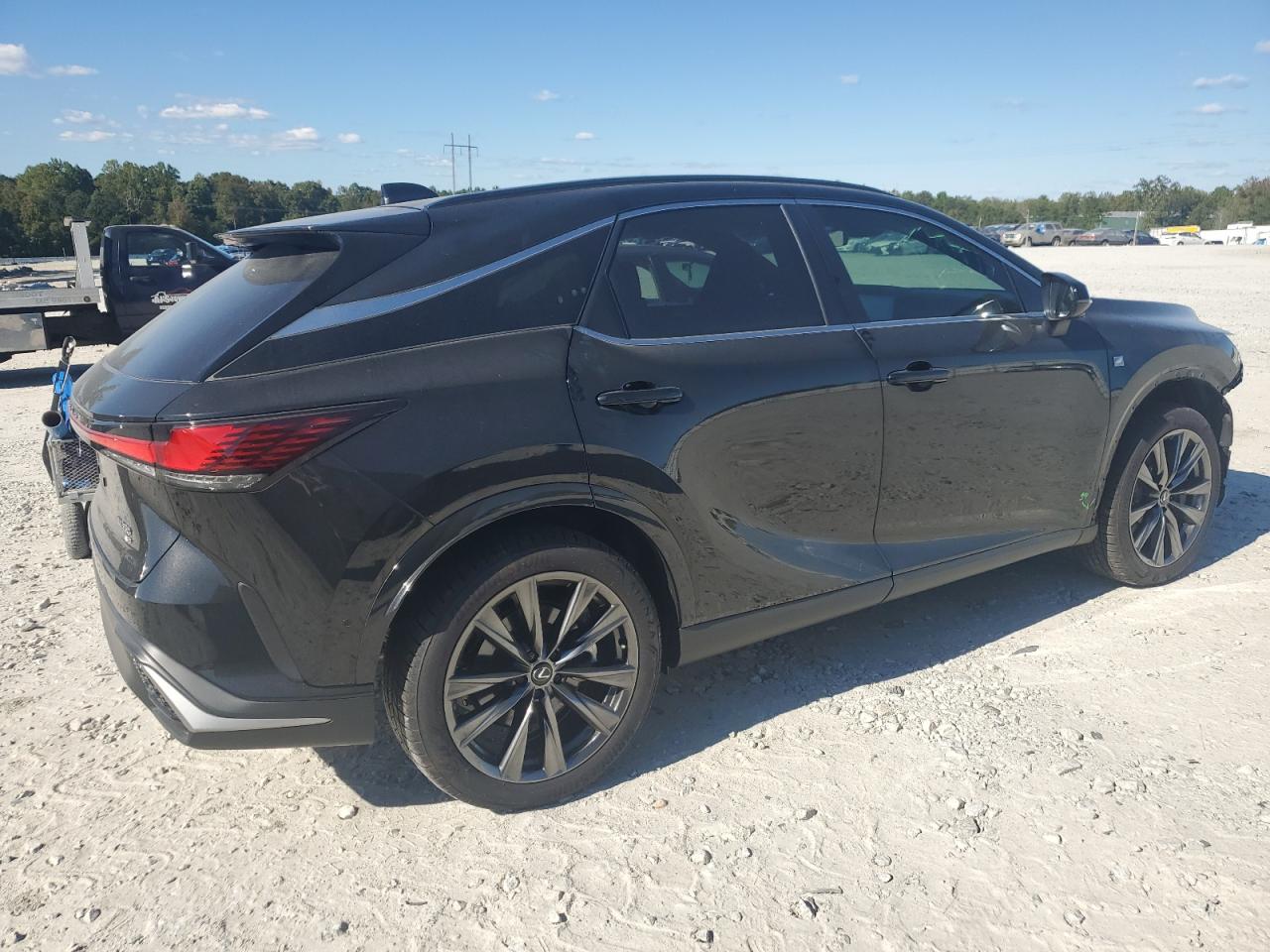 2024 Lexus RX - Image 3