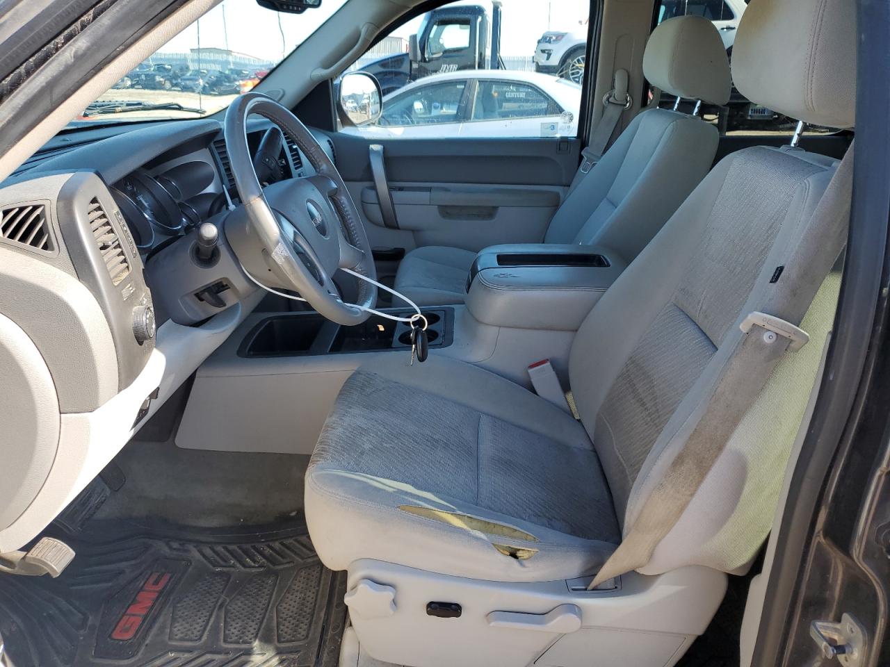 2010 GMC Sierra - Image 7