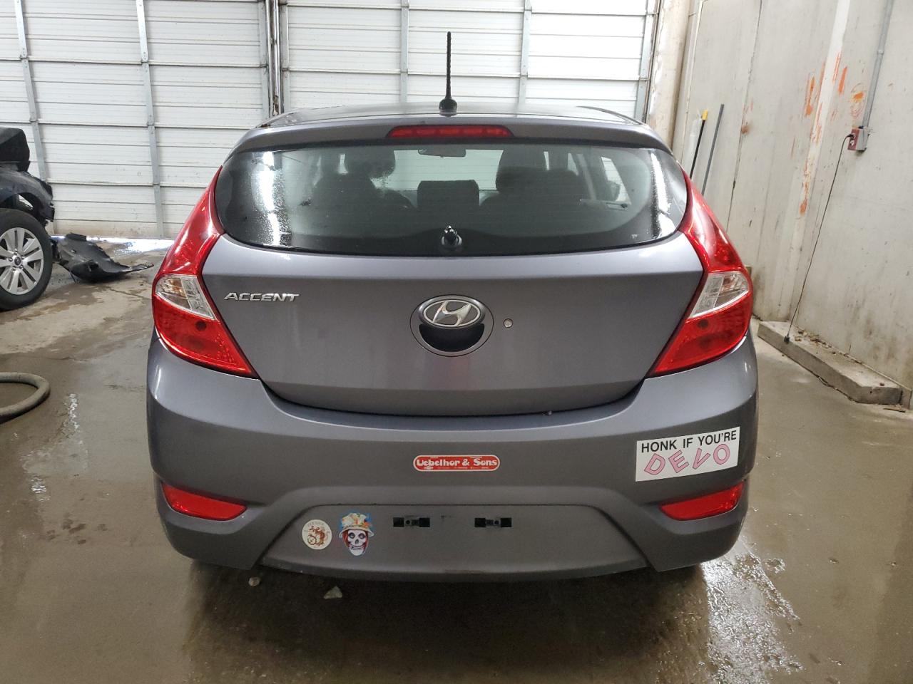 KMHCT5AE0FU216911 2015 Hyundai Accent Gs