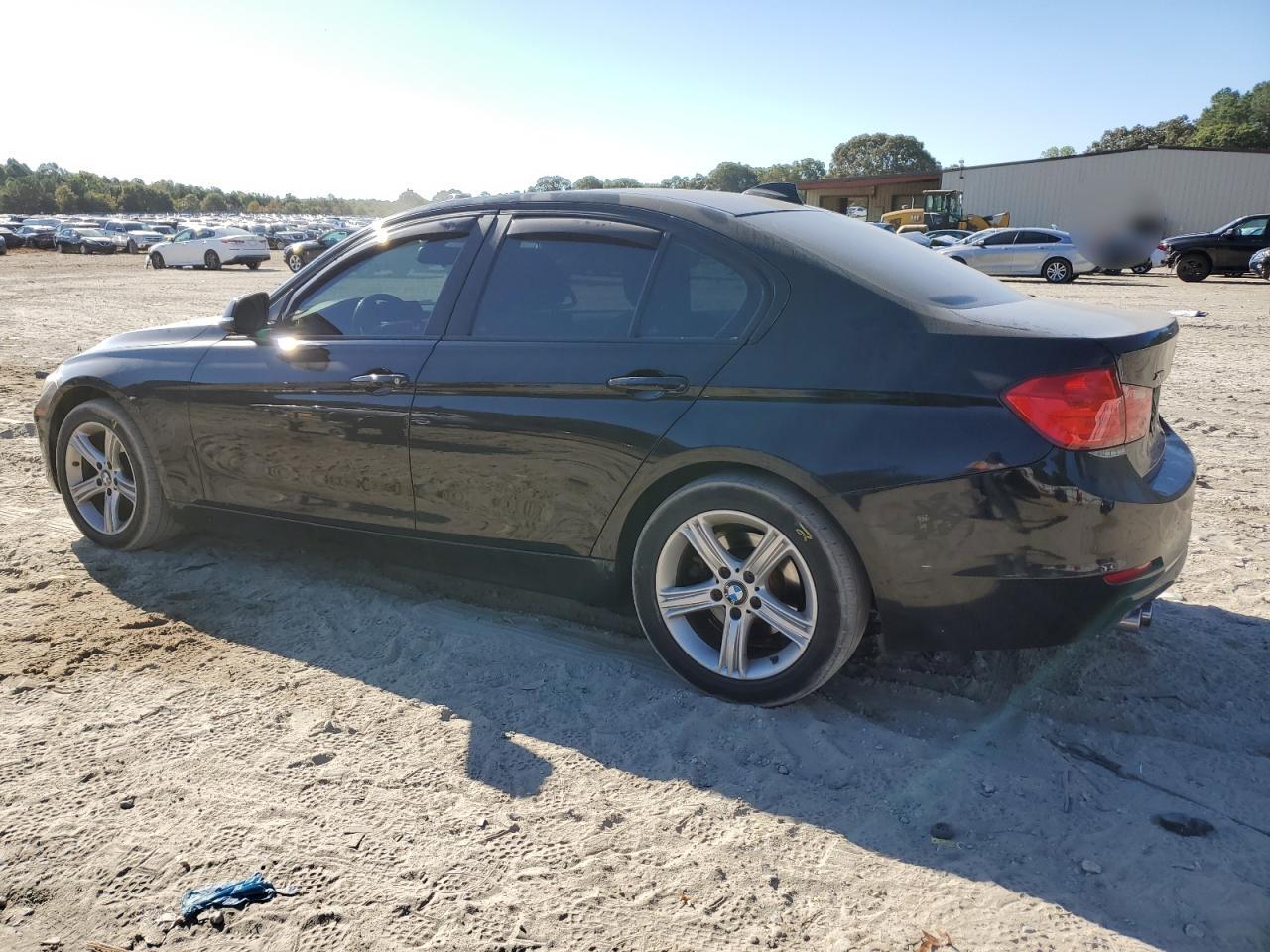 VIN WBA3B5G57DNS03608 2013 BMW 3 SERIES no.2