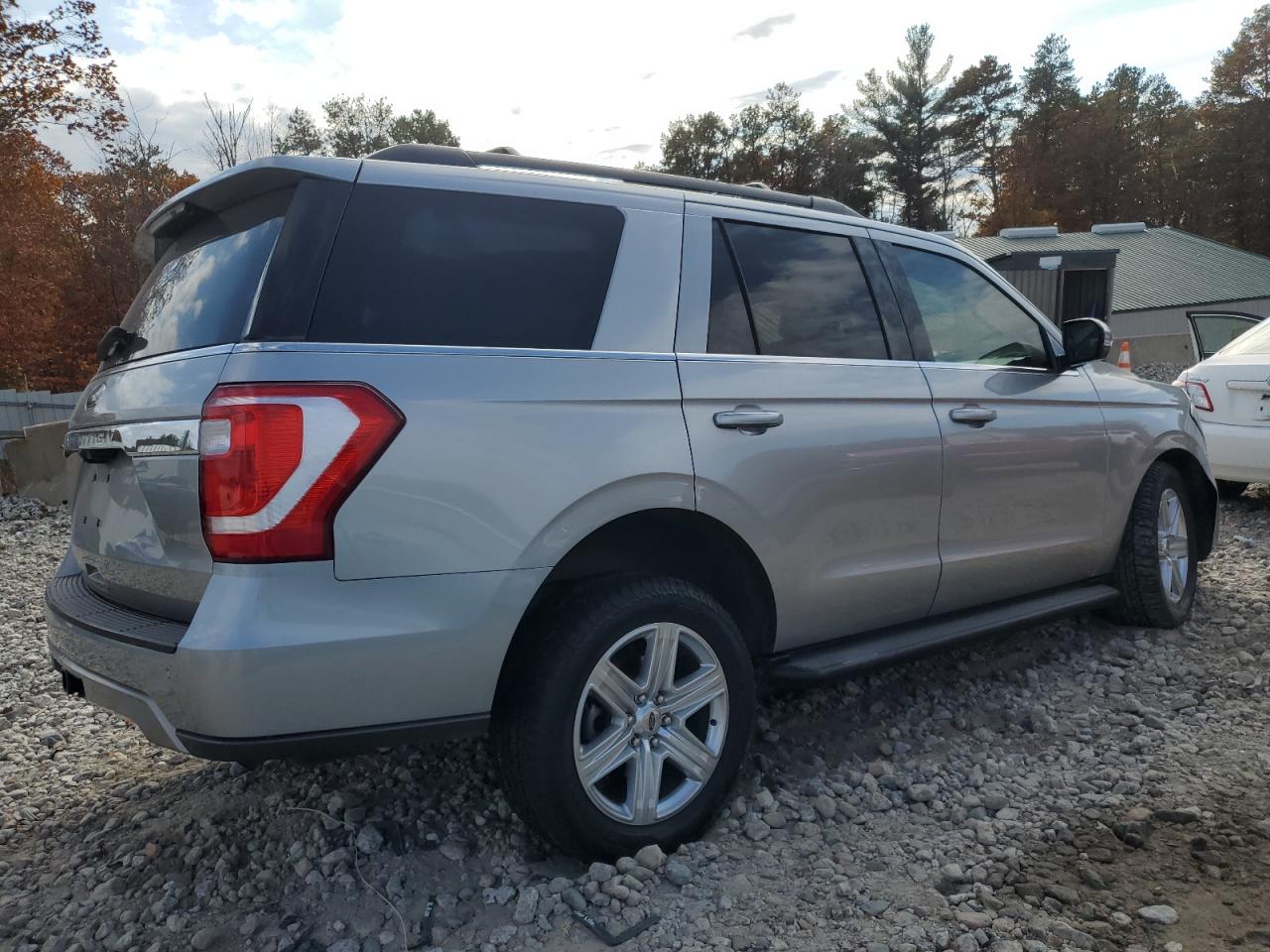 2020 Ford Expedition - Image 3