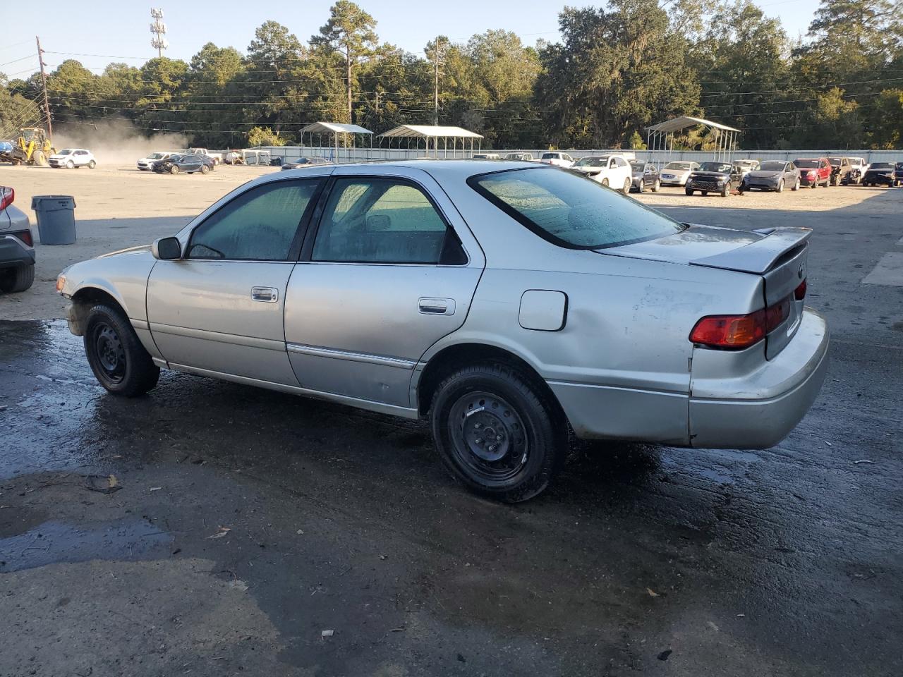2000 Toyota Camry - Image 2