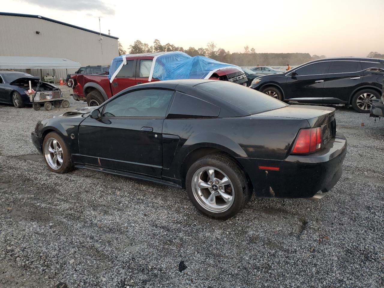 2004 Ford Mustang - Image 2