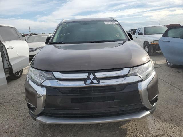  MITSUBISHI OUTLANDER 2017 Сірий