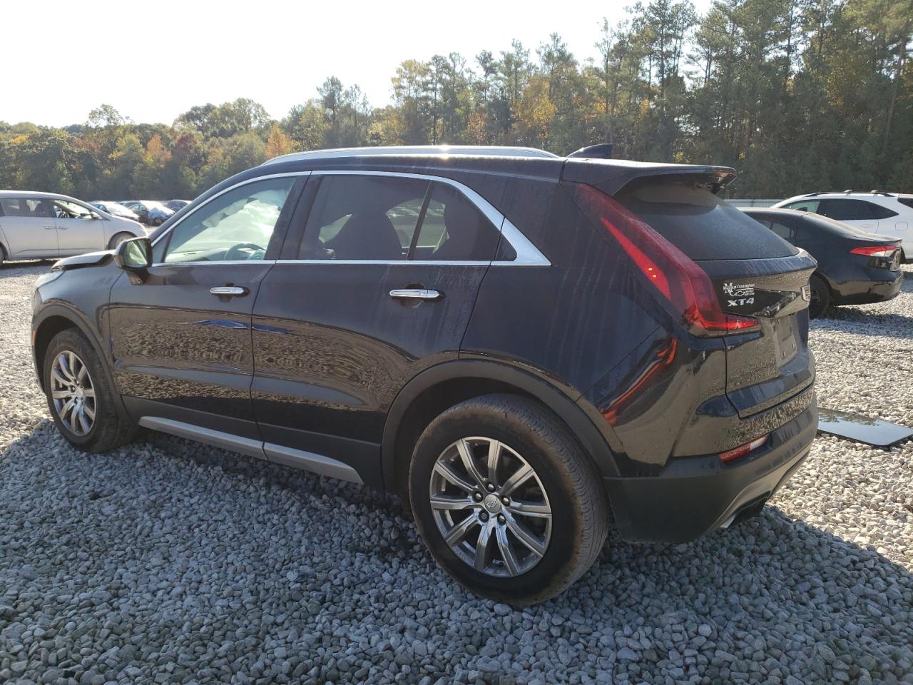 2019 Cadillac XT4 - Image 2