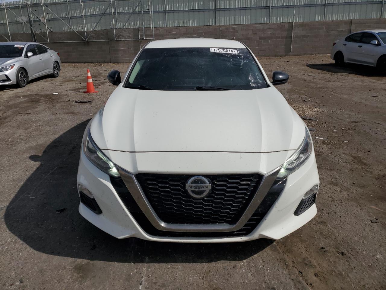 2020 Nissan Altima - Image 5