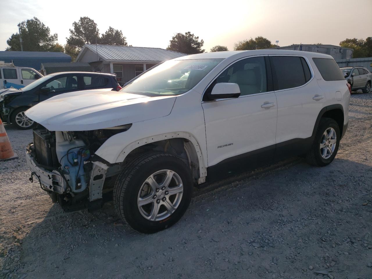 2019 GMC Acadia - Image 1