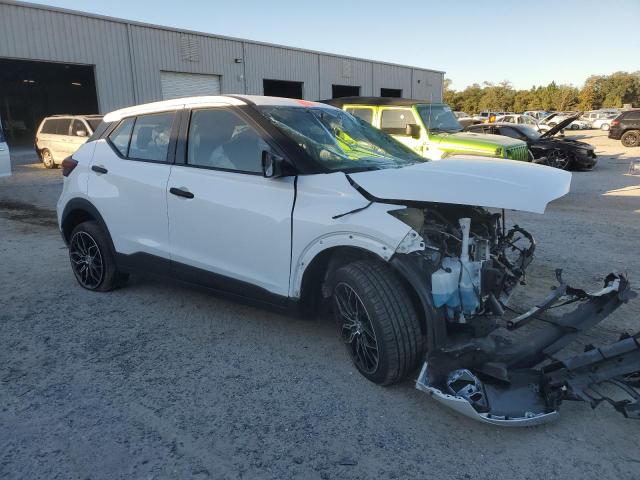  NISSAN KICKS 2022 White