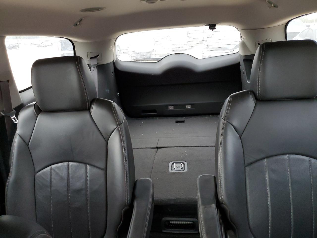 2015 Buick Enclave - Image 10