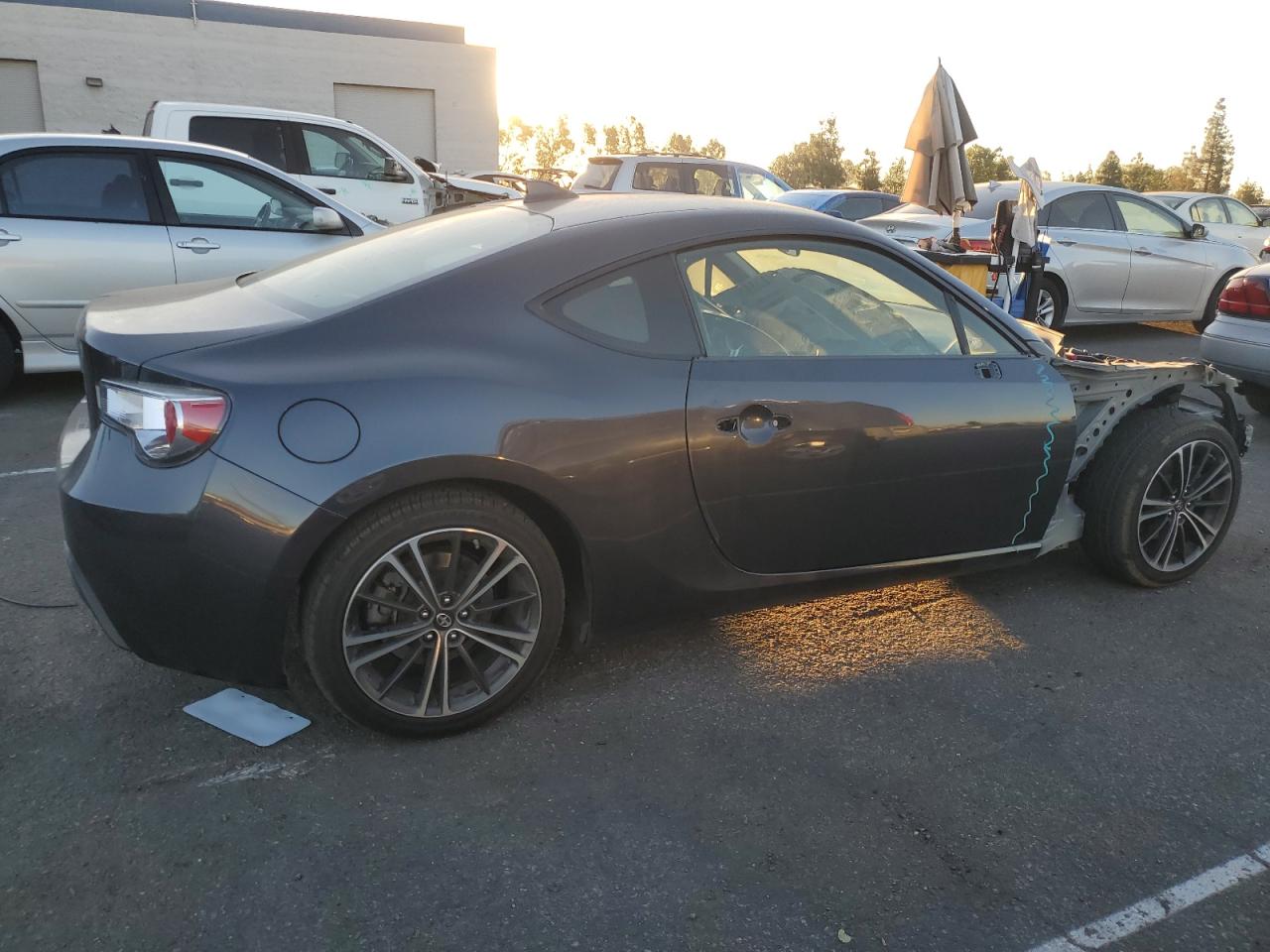 JF1ZNAA13G8700909 2016 Toyota Scion Fr-S