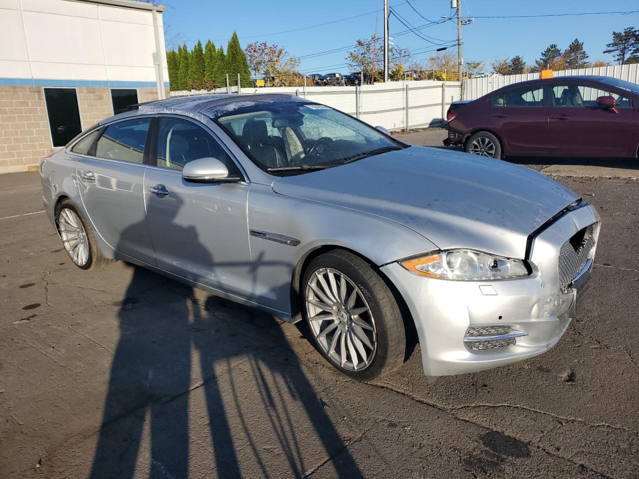 VIN SAJWJ2GD6F8V81253 2015 JAGUAR XJ no.4