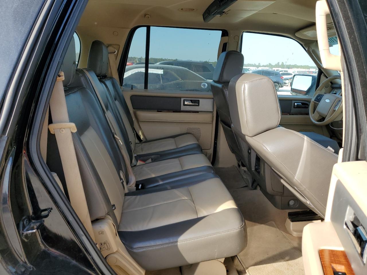 2007 Ford Expedition - Image 11