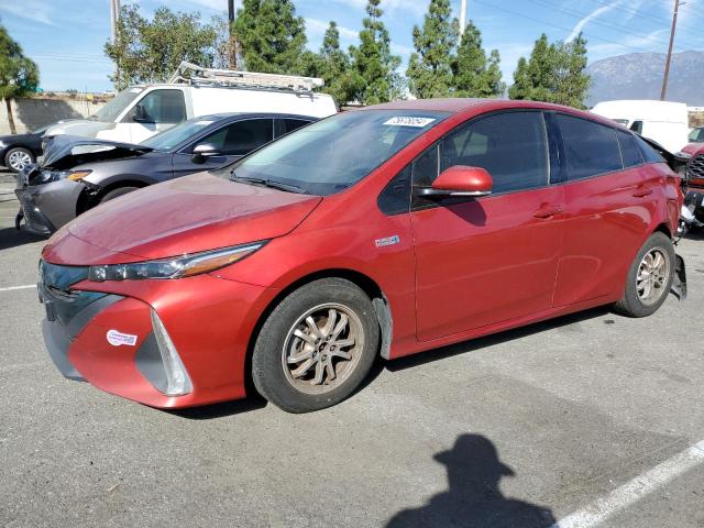  TOYOTA PRIUS 2019 Красный