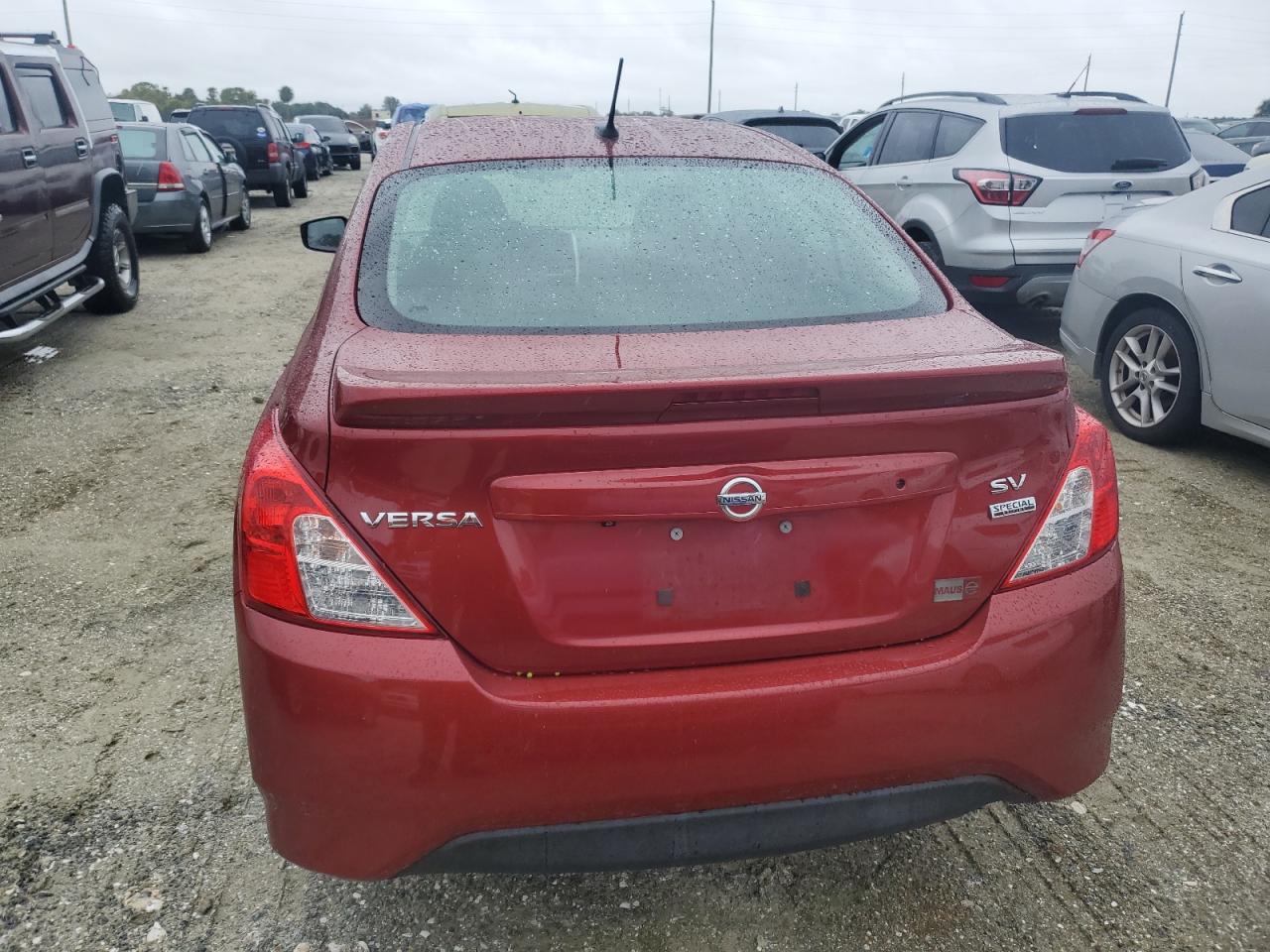 2018 Nissan Versa S VIN: 3N1CN7AP4JL815425 Lot: 74537364