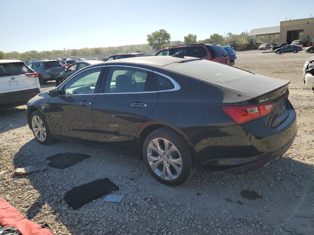 2018 Chevrolet Malibu - Image 2