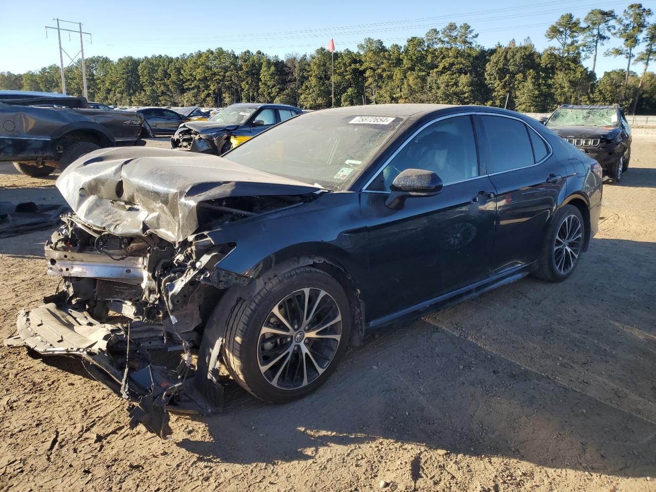 4T1B11HK6KU714269 2019 TOYOTA CAMRY - Image 1
