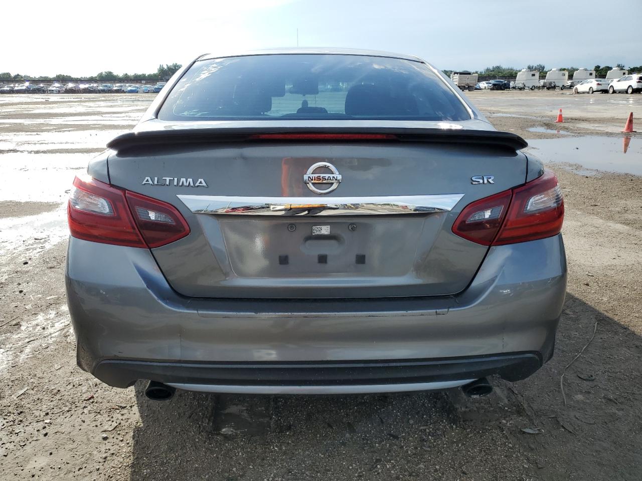 2017 Nissan Altima 2.5 VIN: 1N4AL3AP6HN335499 Lot: 76762044