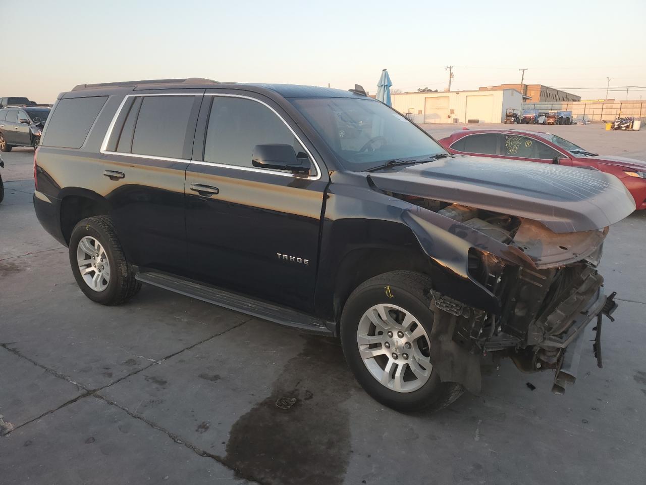 1GNSCAEC0KR171443 2019 Chevrolet Tahoe C1500 Ls