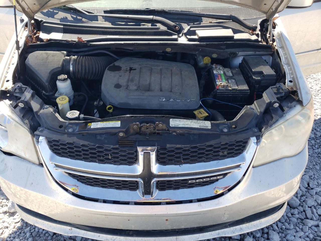 2012 Dodge Caravan - Image 14