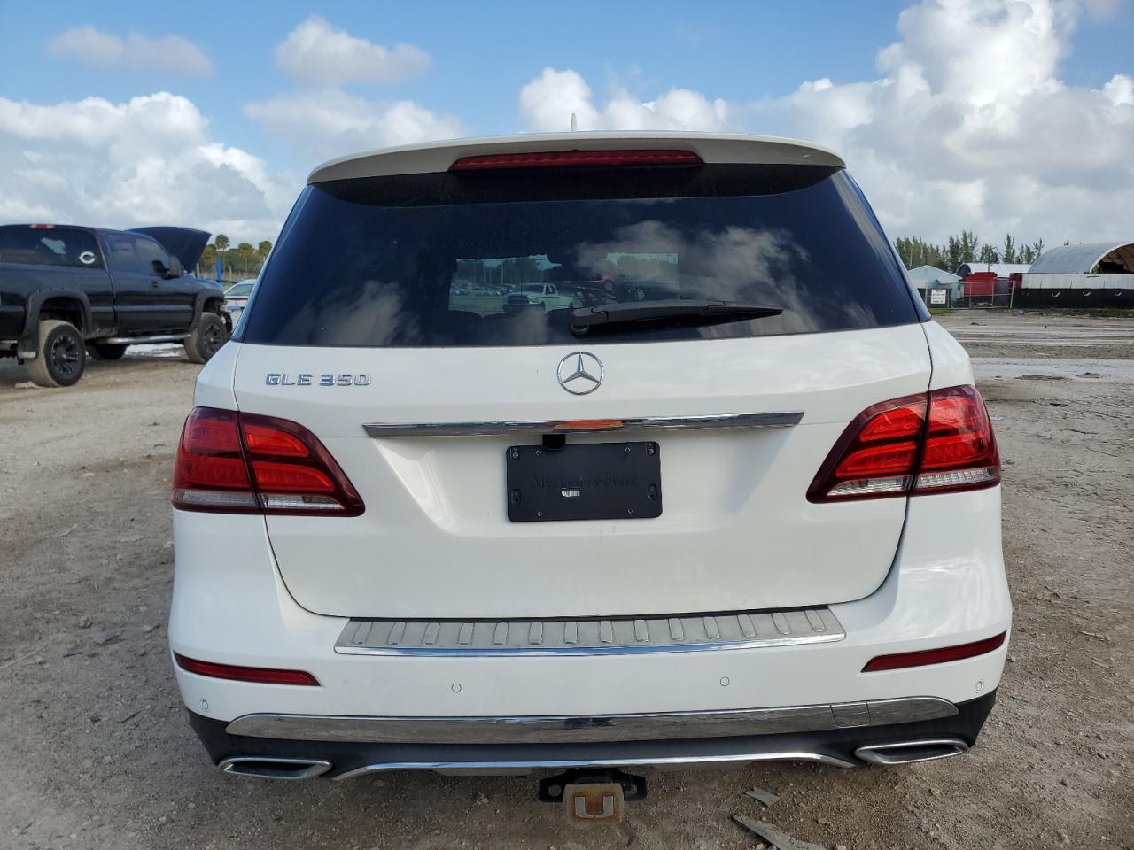 2018 Mercedes-Benz Gle 350 VIN: 4JGDA5JBXJB005168 Lot: 76381444