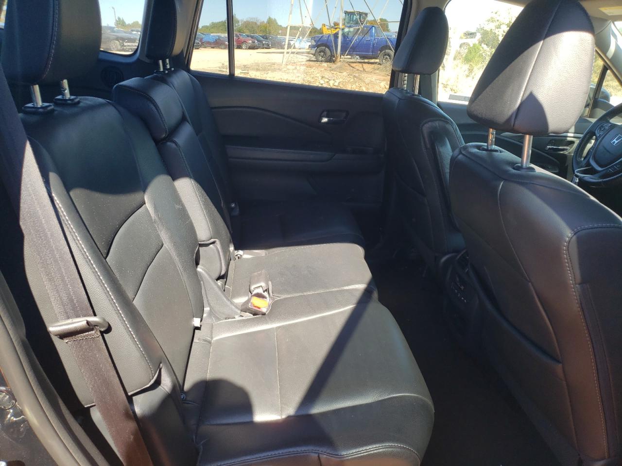 2018 Honda Pilot Exl VIN: 5FNYF5H51JB005032 Lot: 77105394