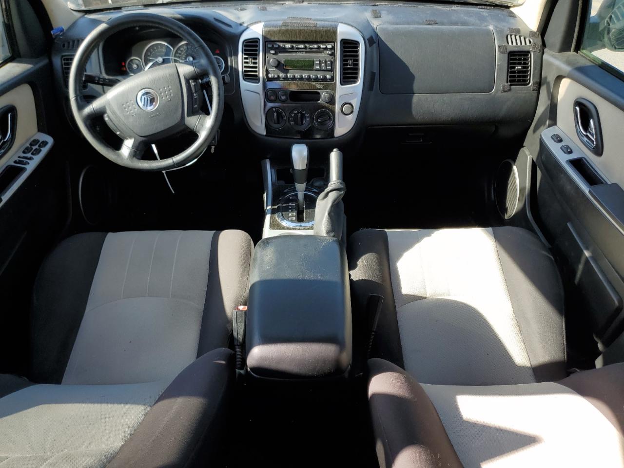 2005 Mercury Mariner - Image 8