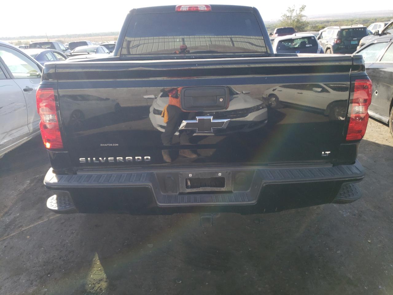 3GCUKREC7JG432987 2018 Chevrolet Silverado K1500 Lt