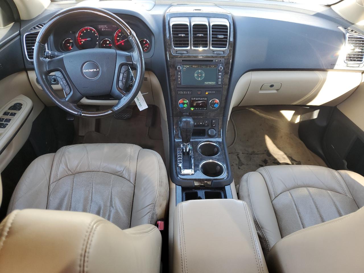 2012 GMC Acadia - Image 8