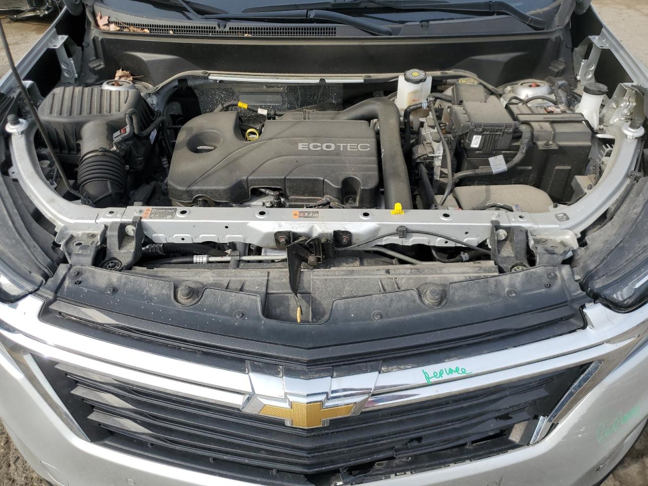2022 Chevrolet Equinox - Image 12