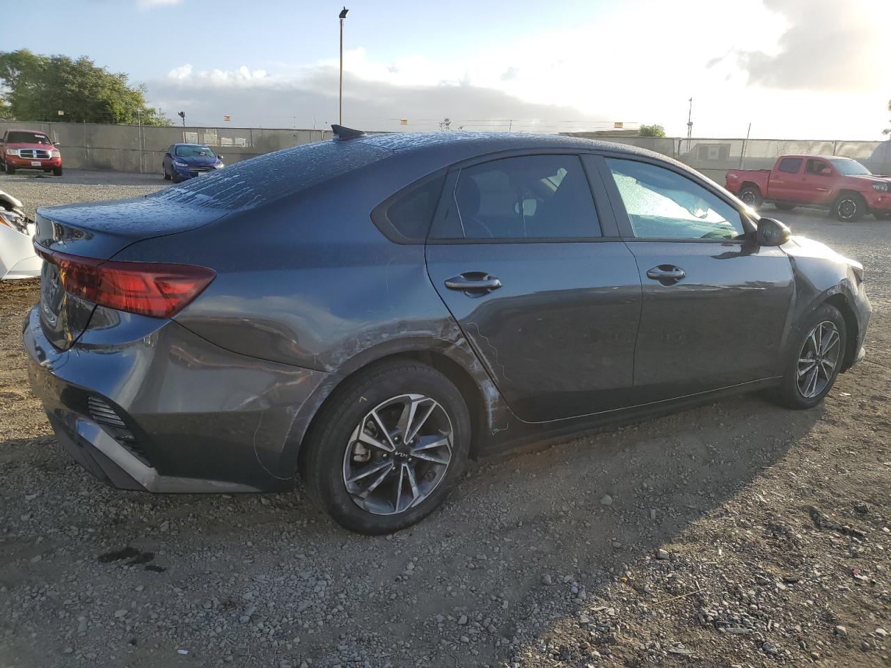2022 Kia Forte - Image 3