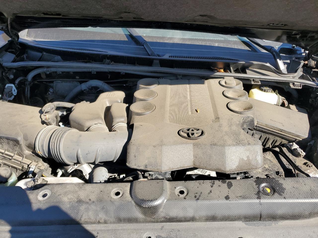 2021 Toyota 4Runner - Image 12
