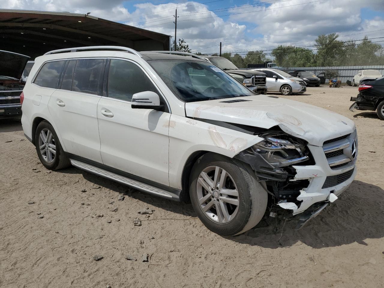 VIN 4JGDF2EE4EA332343 2014 MERCEDES-BENZ GL-CLASS no.4