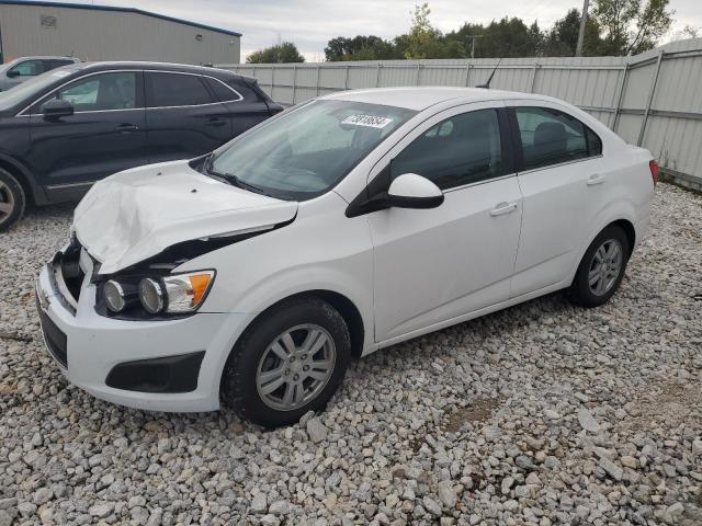  CHEVROLET SONIC 2014 Белы