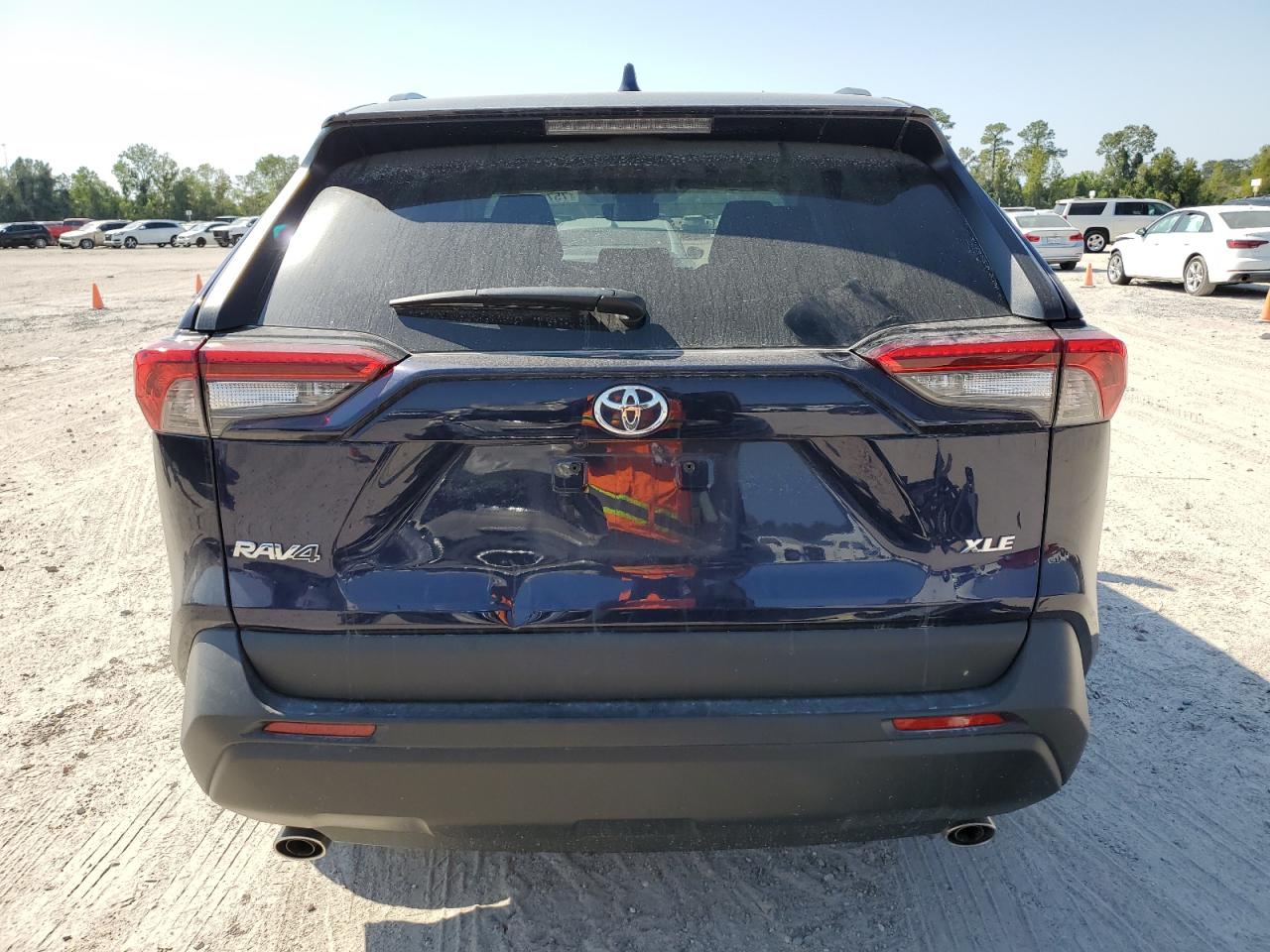 2022 Toyota RAV 4 - Image 6