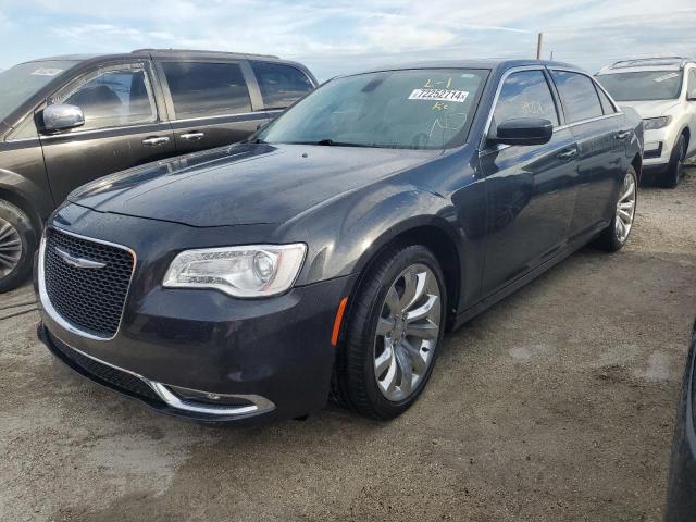 2017 Chrysler 300 Limited