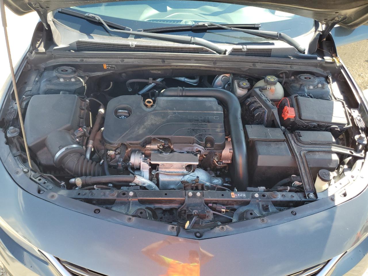 2017 Chevrolet Malibu - Image 11