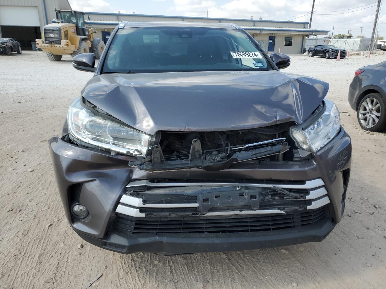 VIN 5TDKZRFHXKS330003 2019 TOYOTA HIGHLANDER no.5