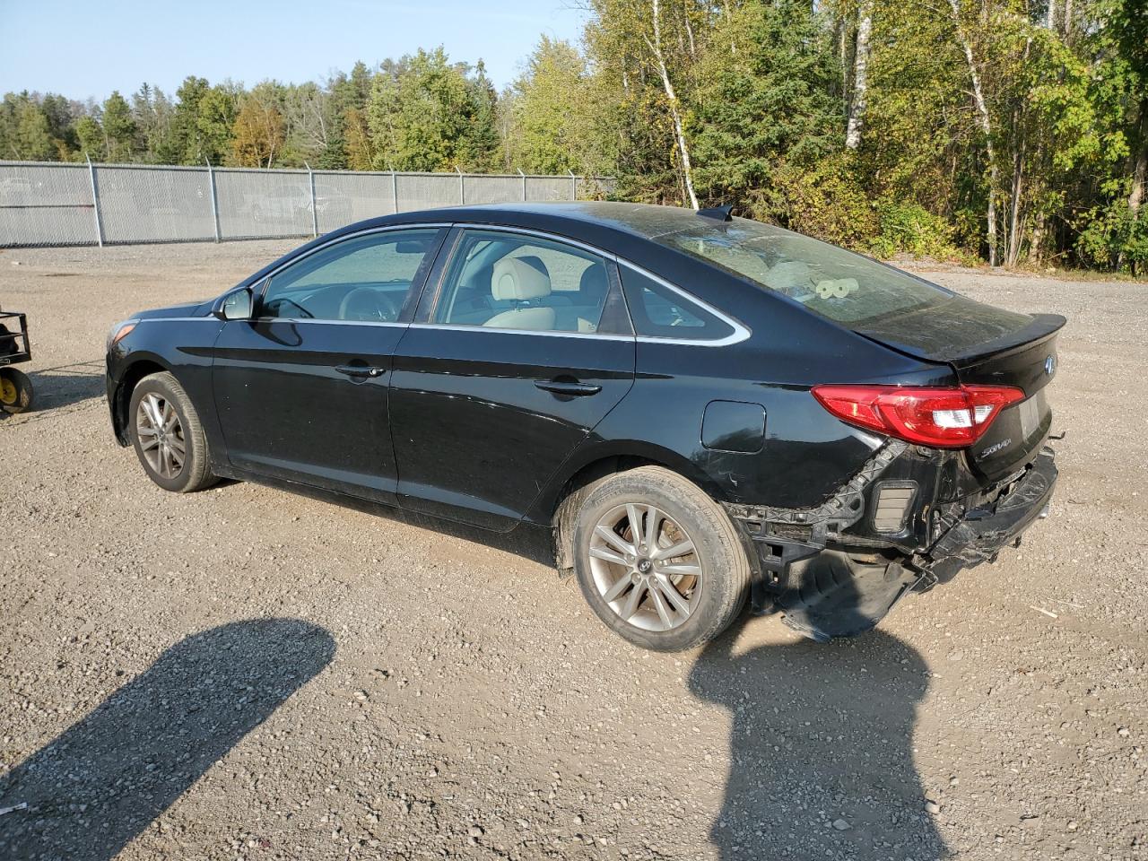 5NPE24AF1FH043493 2015 Hyundai Sonata Se