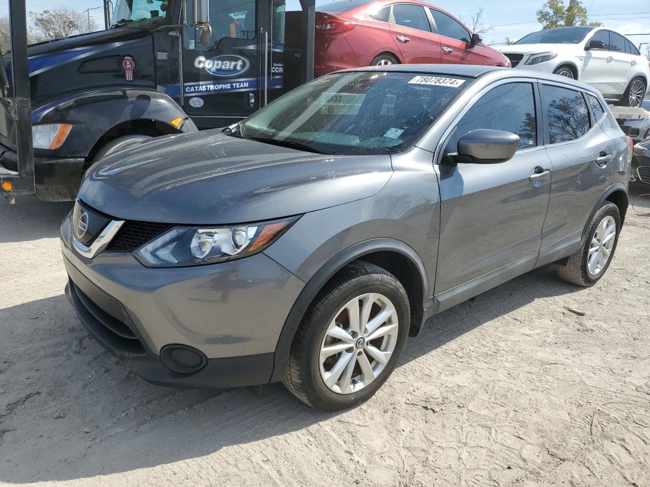 2019 Nissan Rogue - Image 1