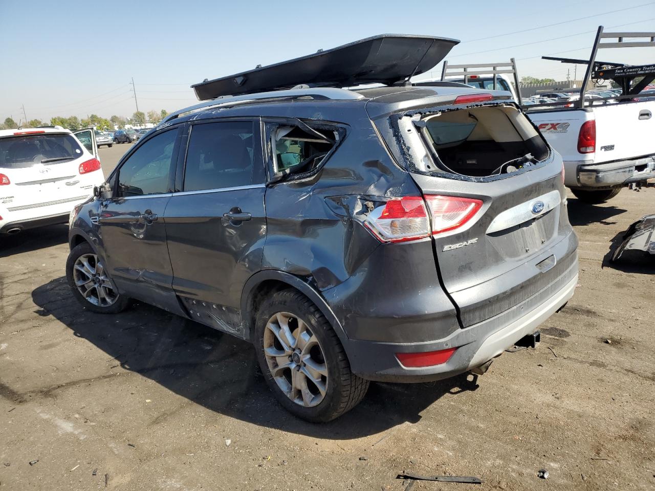 1FMCU9J93FUC12570 2015 FORD ESCAPE - Image 2