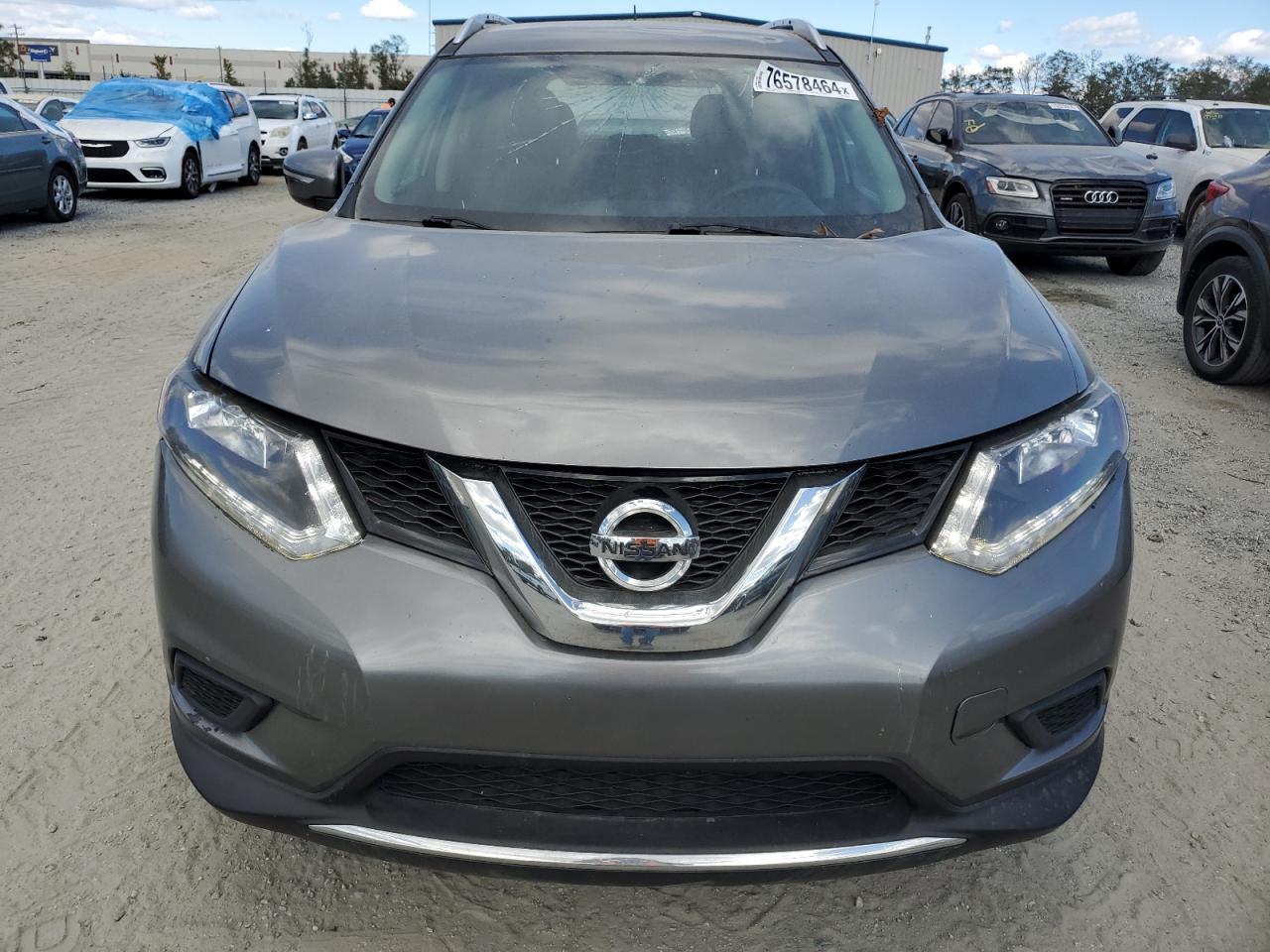2015 Nissan Rogue - Image 5