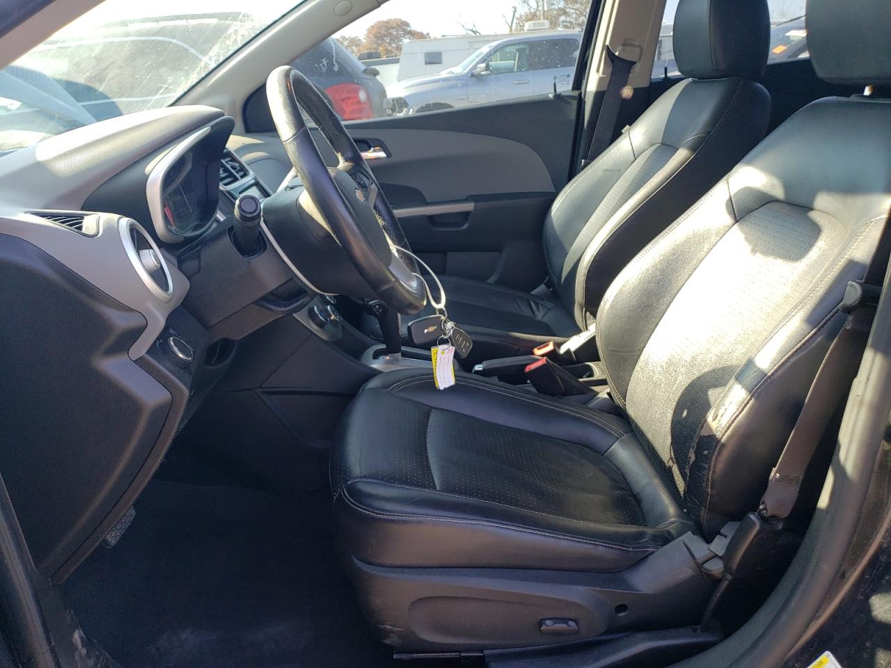 2017 Chevrolet Sonic - Image 7