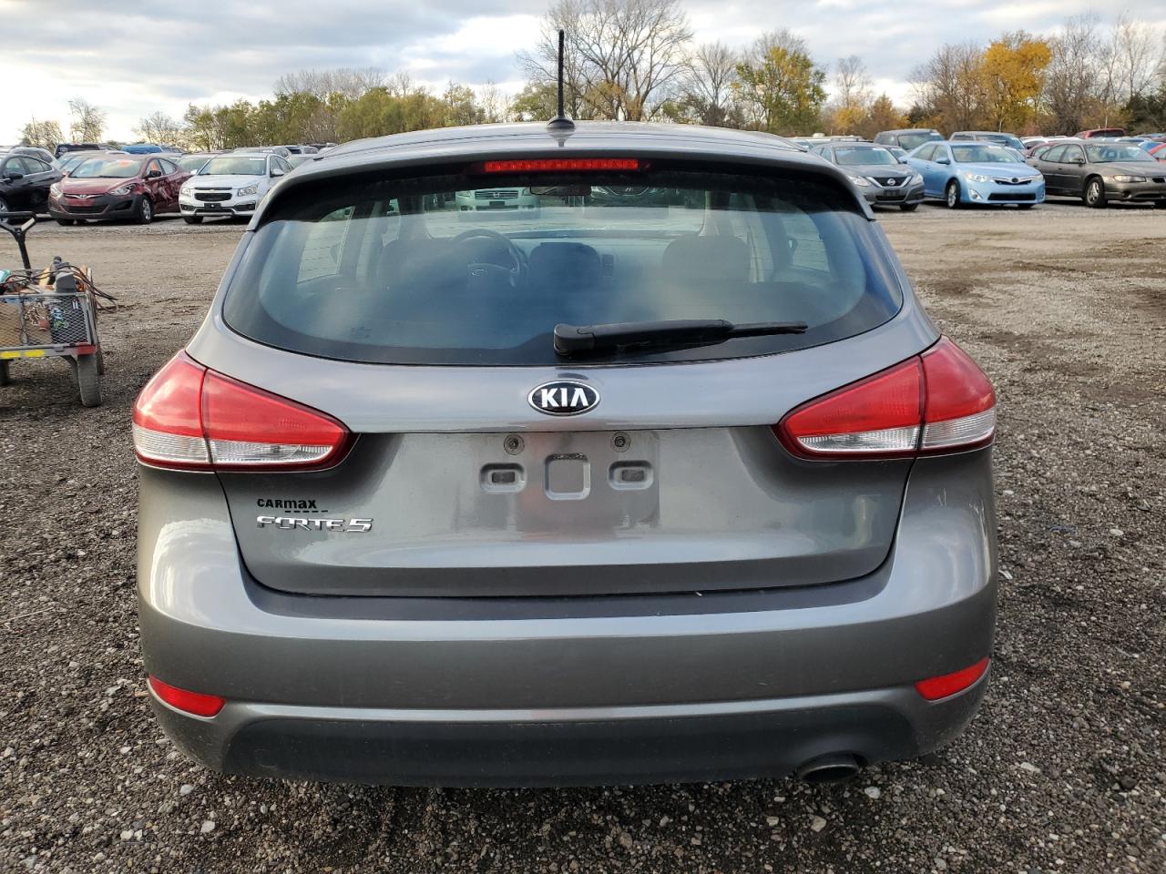 VIN KNAFK5A86G5647373 2016 KIA FORTE no.6