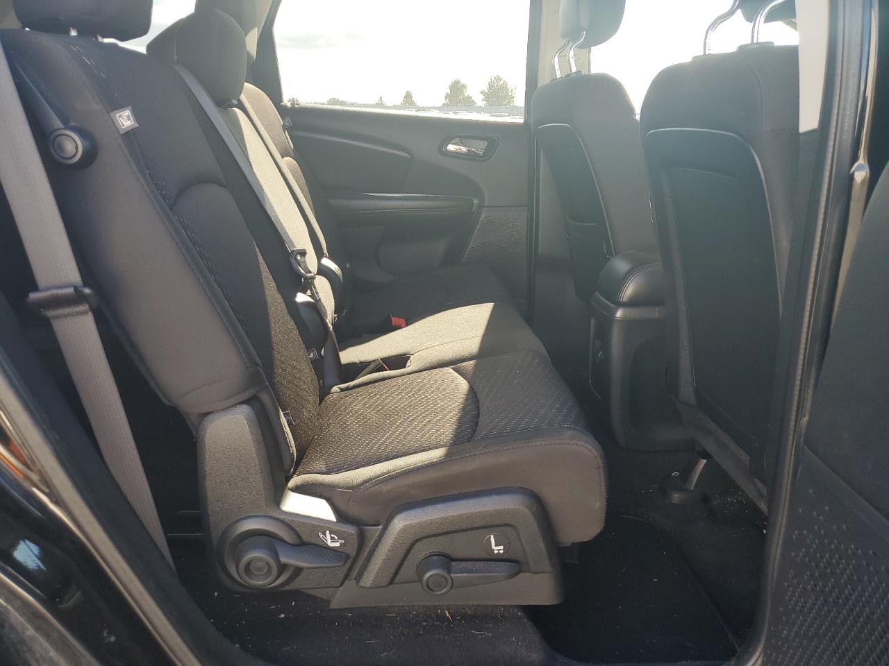 2015 Dodge Journey - Image 11