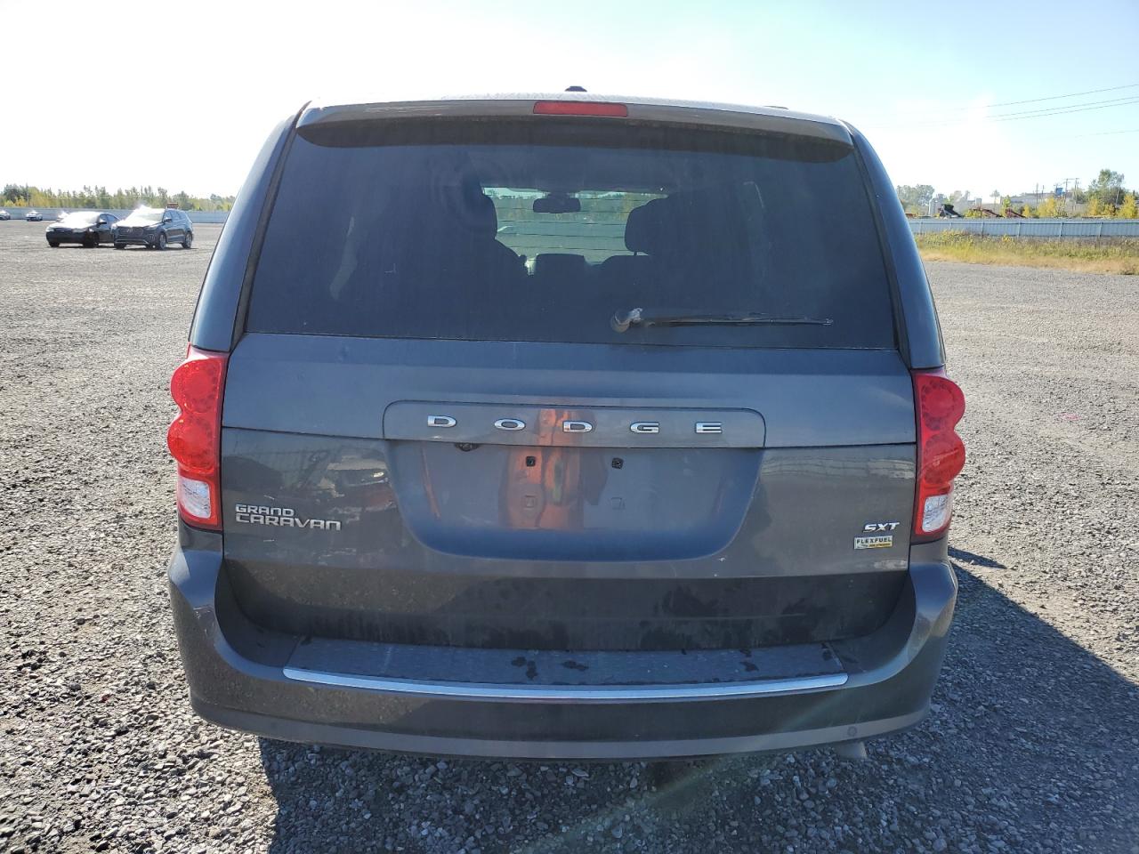 2019 Dodge Caravan - Image 6
